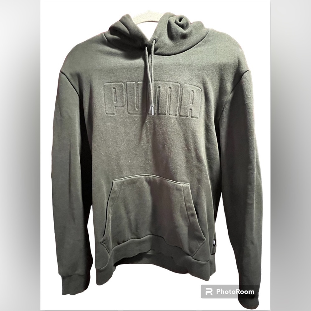 COPY - Men’s hunter green hoodie puma medium
